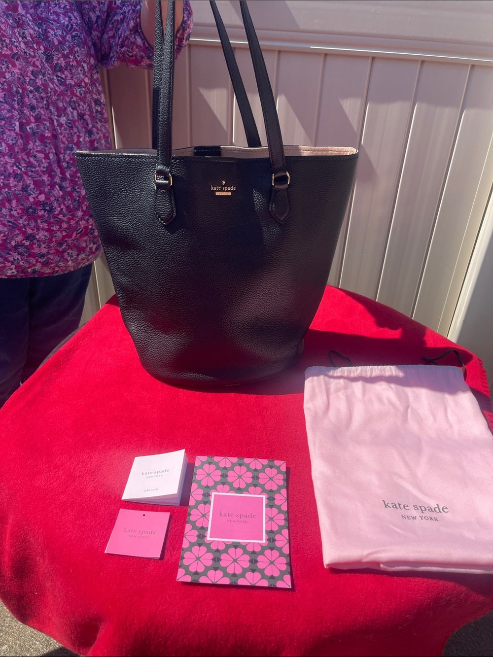 kate spade Black Pebbled Leather Tote with Gold Logo, New Unused Condition.